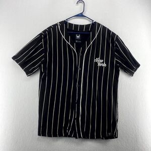 WXYZ New York Cotton Baseball Shirt Jersey Mens‎ Size XL Pin Stripe